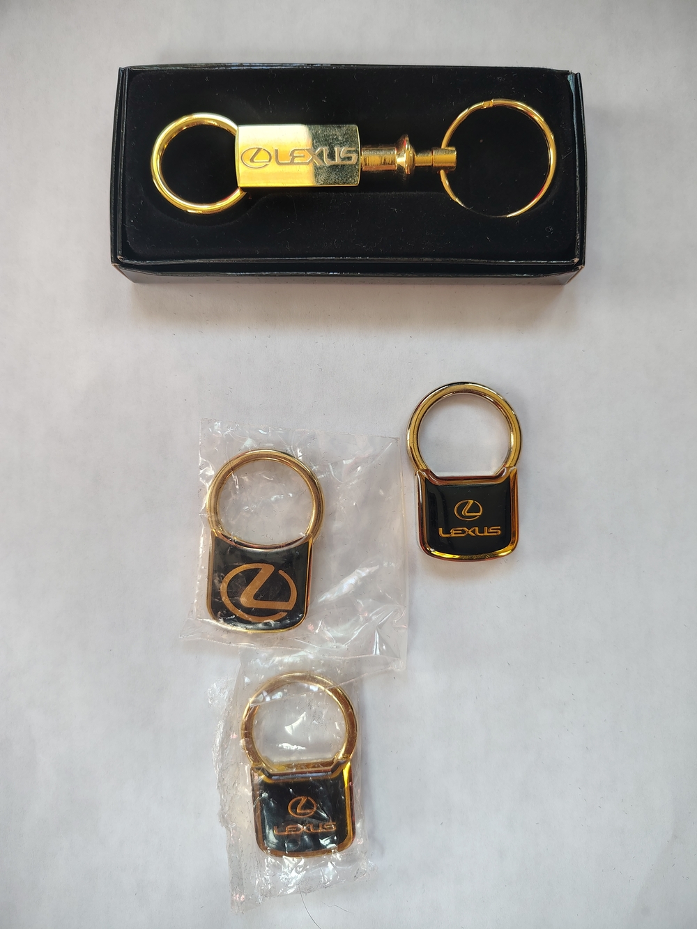 Vintage Lexus Keychain Lot 90s Gold 24KT Keyring + 3 Fobs